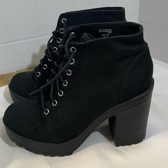 Divided women’s Lace up black heeled booties chunky boot size 7 4 inch‎ heel - Picture 1 of 11